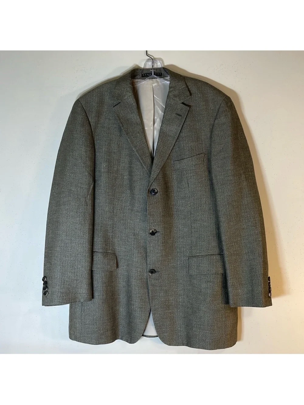 HUGO BOSS Wool Linen Herringbone Blazer. Men’s 42L.